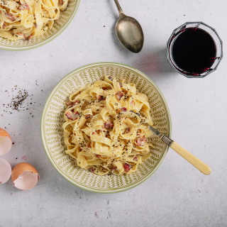 Pasta Carbonara with Via Natura cold-smoked bacon Thumbnail Image